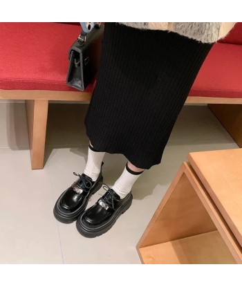 mocasín ortopédico de mujer con cordones de charol Les magasins à Paris et en Île-de-France